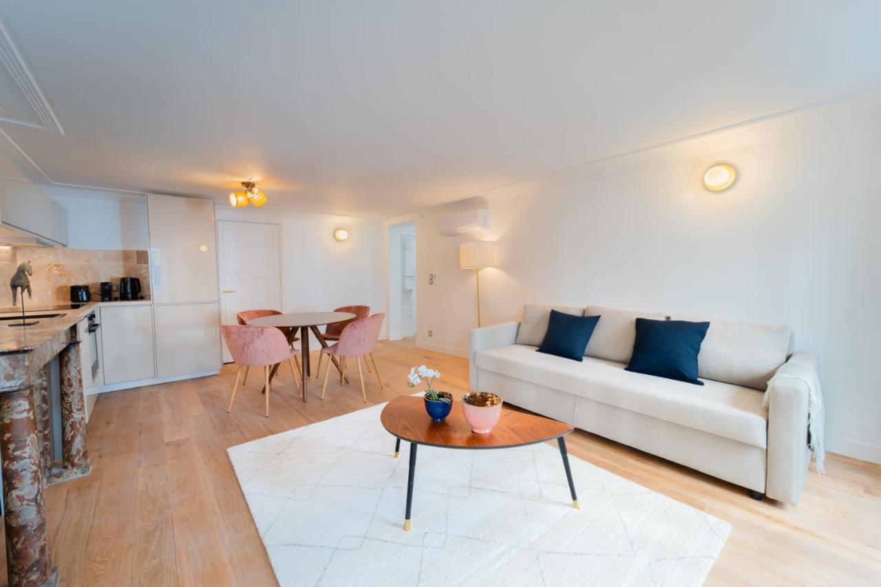 Quartier Libre Madeleine Apartment Paris Exterior photo