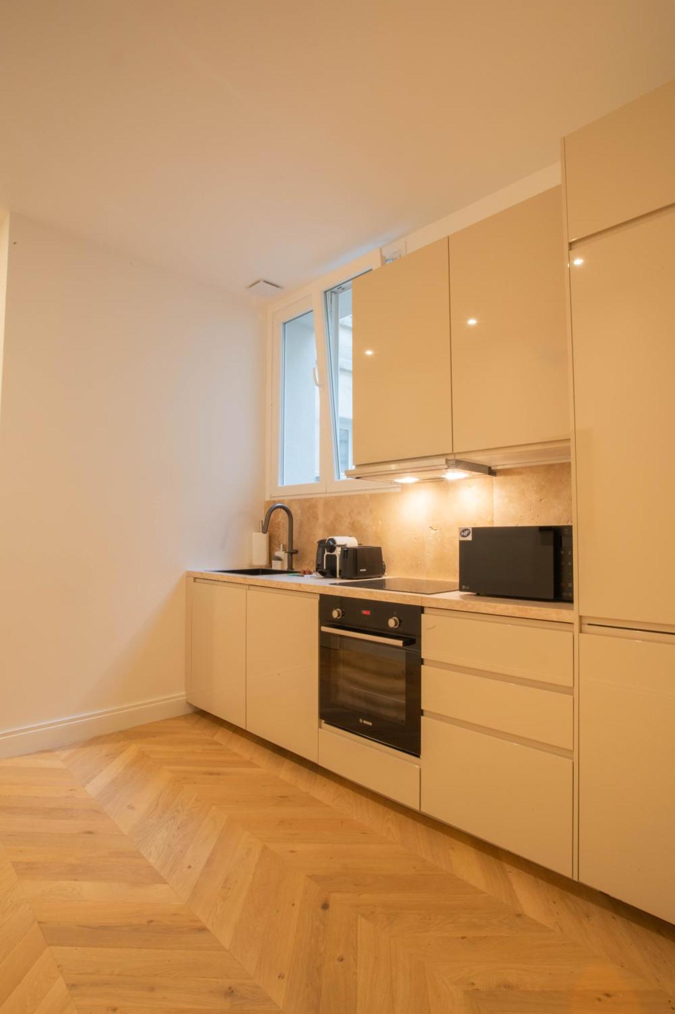 Quartier Libre Madeleine Apartment Paris Exterior photo
