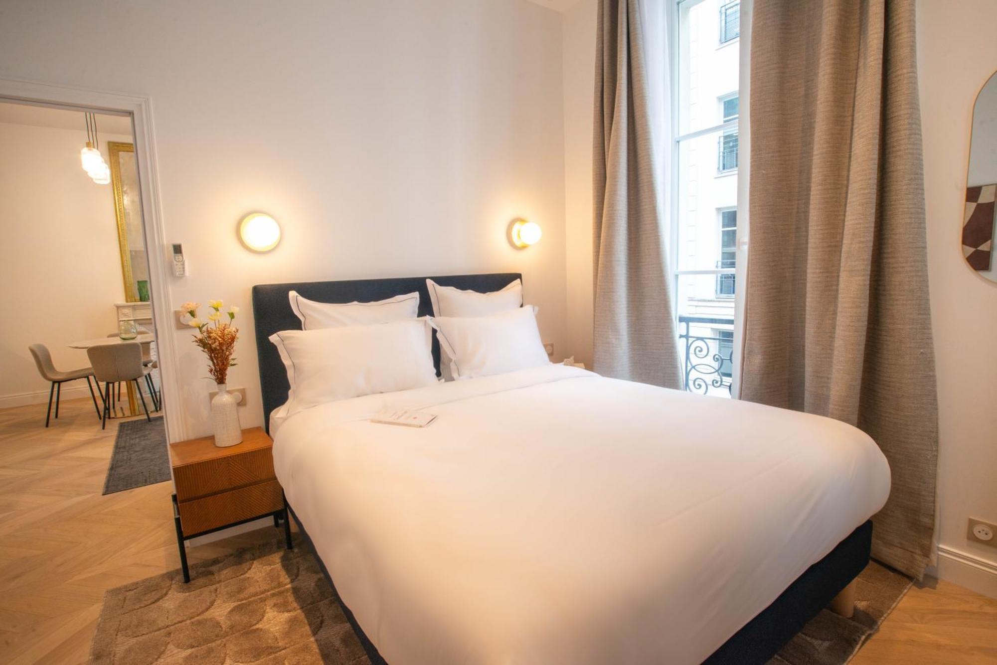 Quartier Libre Madeleine Apartment Paris Exterior photo