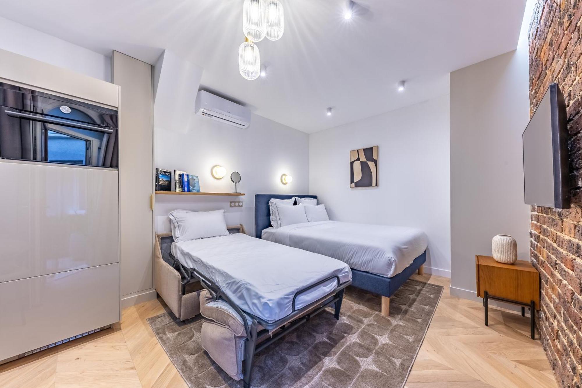 Quartier Libre Madeleine Apartment Paris Exterior photo