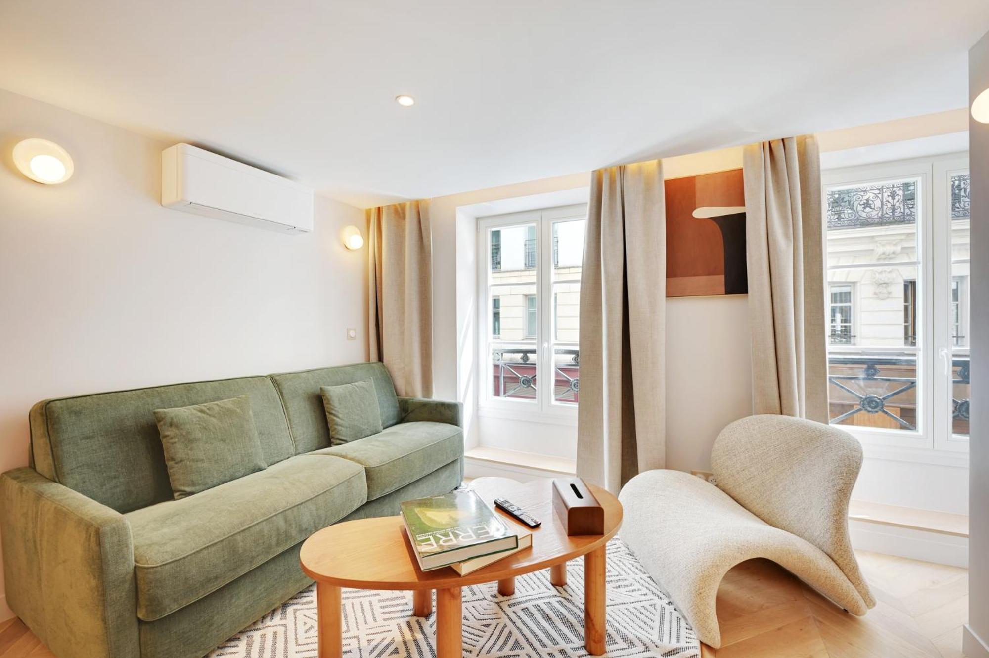 Quartier Libre Madeleine Apartment Paris Exterior photo