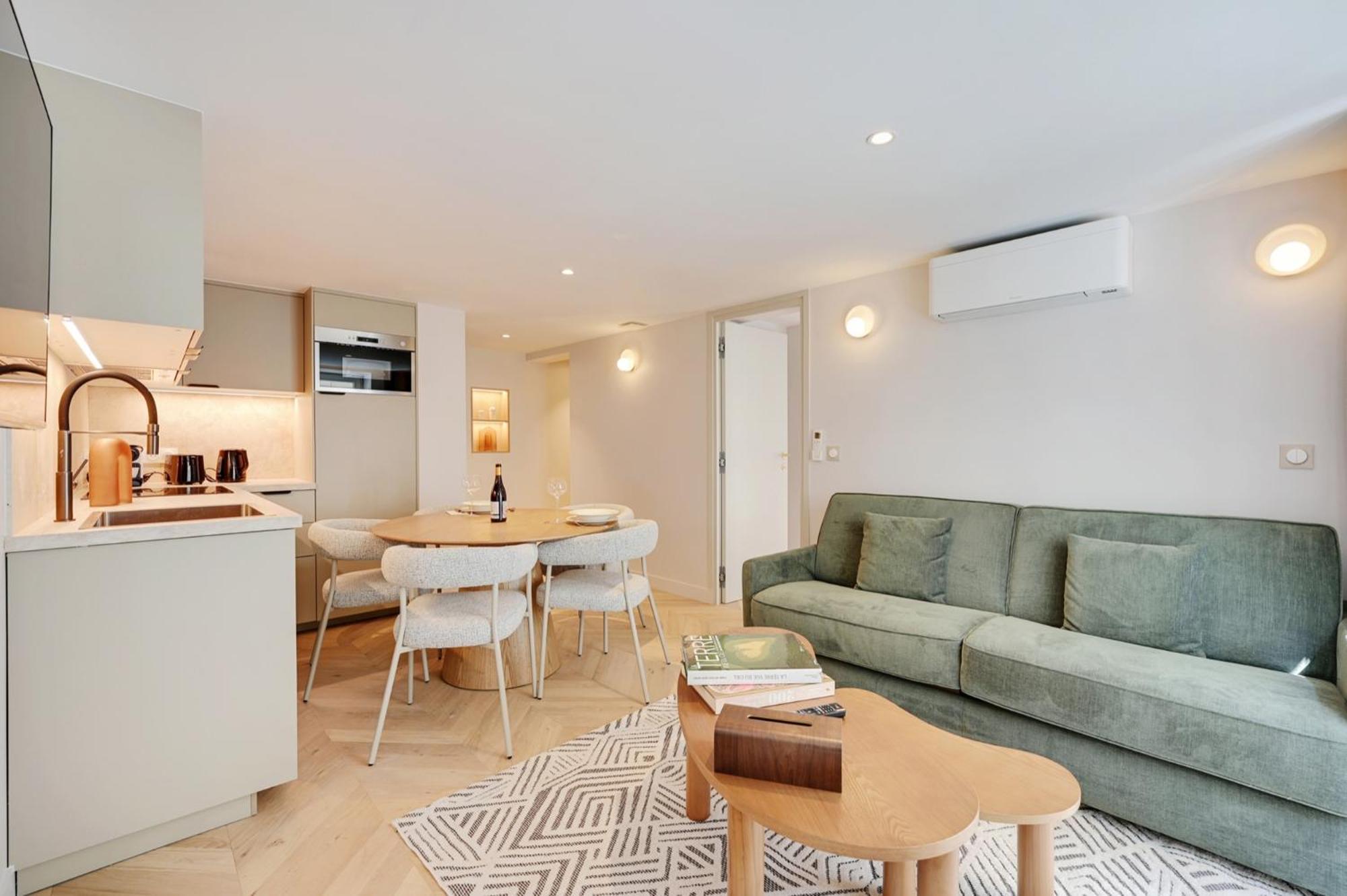 Quartier Libre Madeleine Apartment Paris Exterior photo